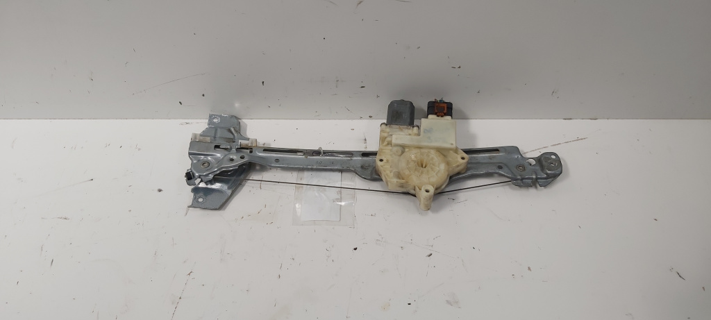 Macara cu motoras usa dreapta spate, Peugeot 308 (II) (id:688599)