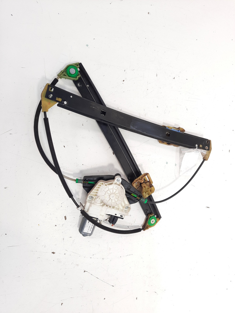 Macara cu motoras usa stanga fata, Audi A4 Avant (8K5, B8) (id:594125)