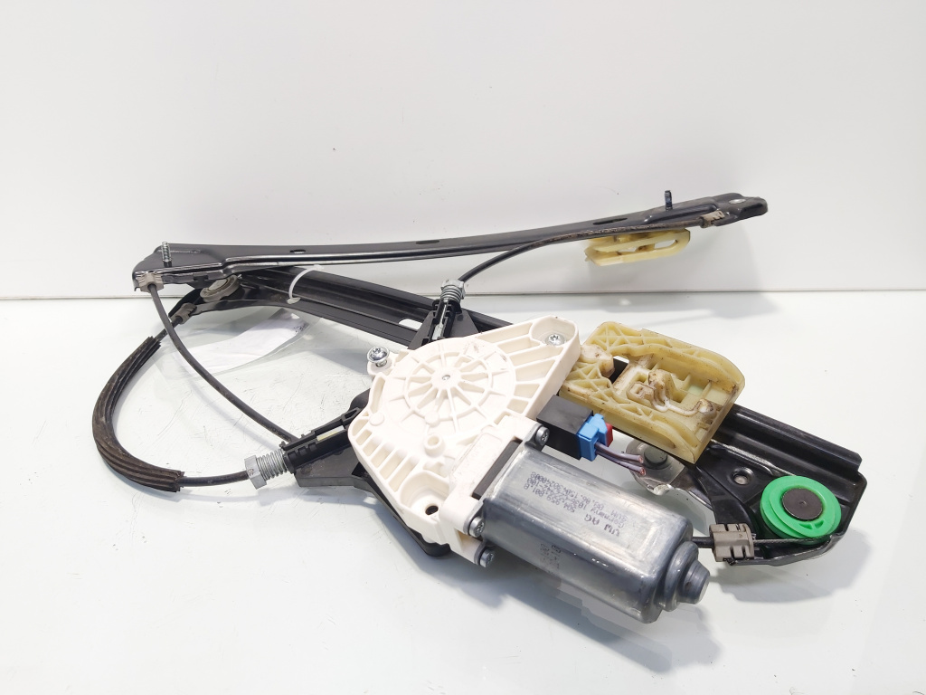 Macara cu motoras usa stanga fata, cod 3G0837461B, VW Passat Alltrack (3G5) (idi:683866)