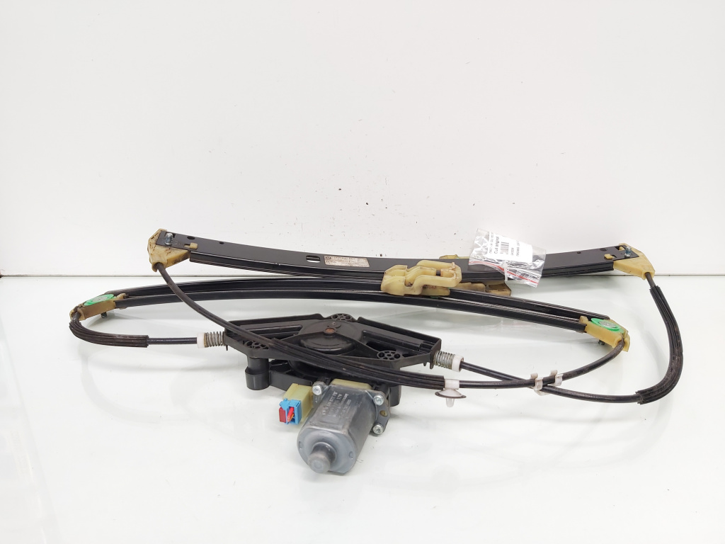 Macara cu motoras usa stanga fata, cod 5E0837461, Skoda Octavia 3 Combi (5E5) (id:663645)