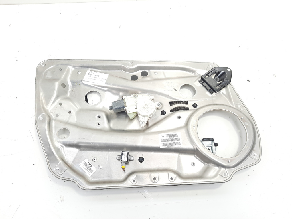 Macara cu motoras usa stanga fata, Mercedes Clasa C (W204) (idi:582692)