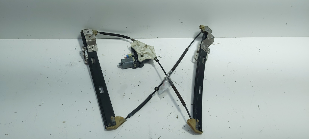 Macara cu motoras usa stanga fata, Seat Leon (5F1) (id:689793)