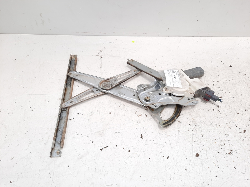 Macara cu motoras usa stanga fata, Toyota Avensis II (T25) (idi:605471)