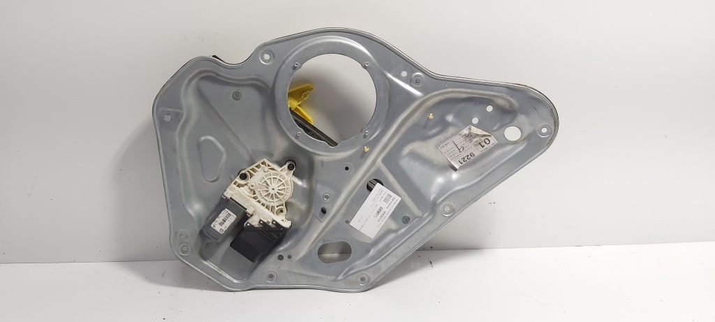 Macara cu motoras usa stanga spate, cod 1K9839755A, VW Golf 5 Variant (1K5) (id:689025)