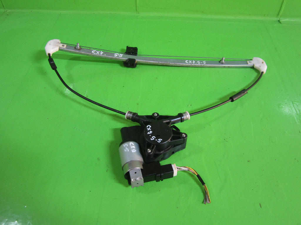 MACARA CU MOTORAS USA STANGA SPATE MAZDA CX-7 4x4 FAB. 2006 - 2016 ⭐⭐⭐⭐⭐
