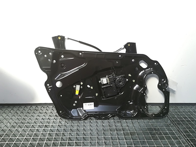 Macara cu motors stanga fata 3AA837755, Vw Passat (362) (id:339055)