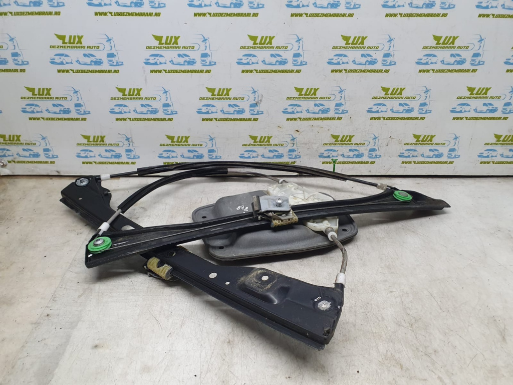 Macara dreapta fata 1k3837462a Volkswagen VW Golf Plus [2004 - 2009] 2.0 tdi BKD