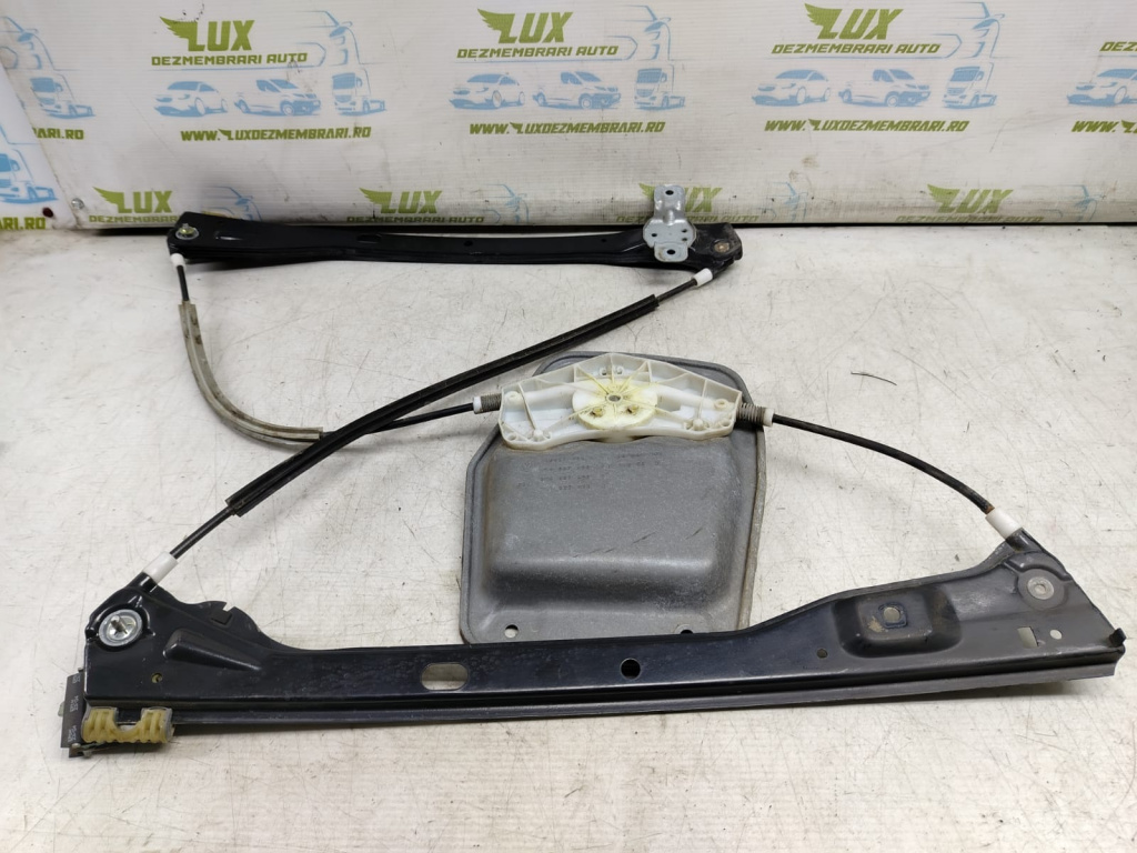 Macara dreapta fata 1k3837462a Volkswagen VW Golf 5 [2003 - 2009]