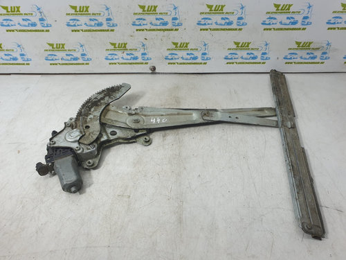 Macara dreapta fata 83560-63j00 Suzuki SX4 [facelift] [2009 - 2014] 1.6 ddis 9HX