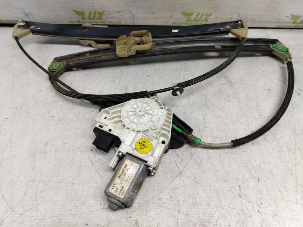 Macara dreapta fata 8k0959802 Audi A4 B8/8K [2007 - 2011]