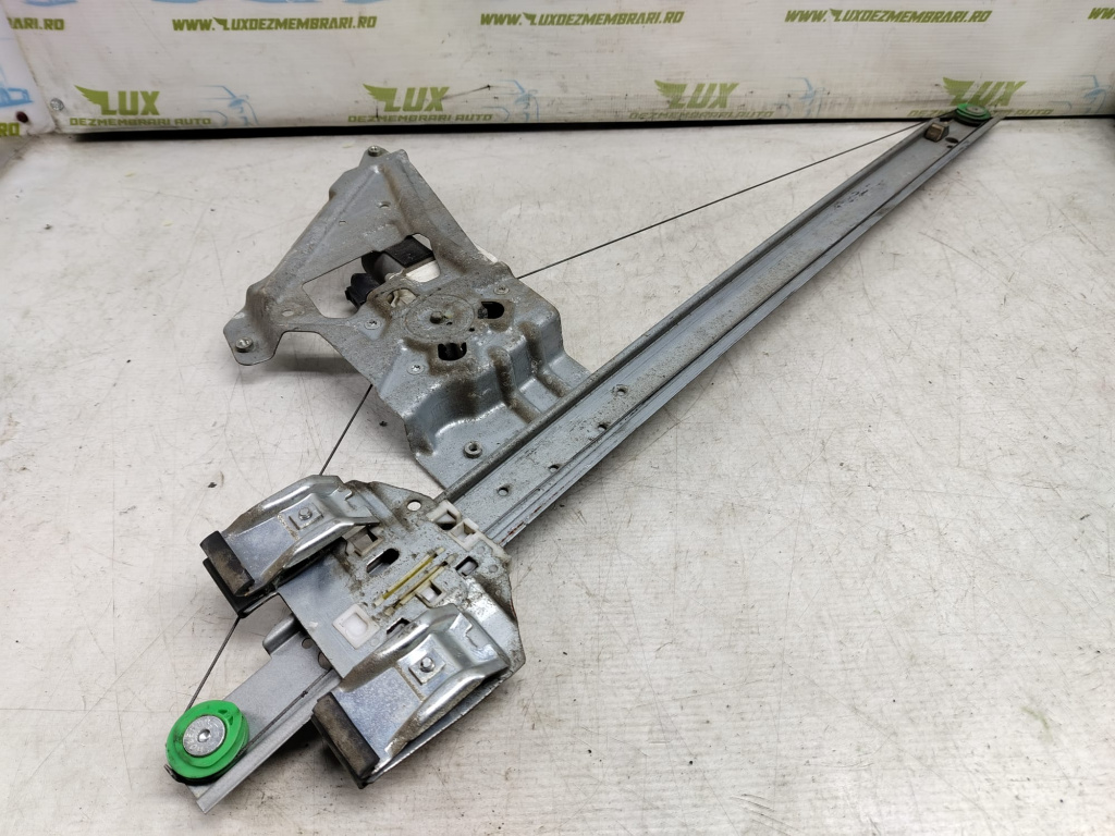 Macara dreapta fata A9067200146 Mercedes-Benz Sprinter 2 906 [2006 - 2013]