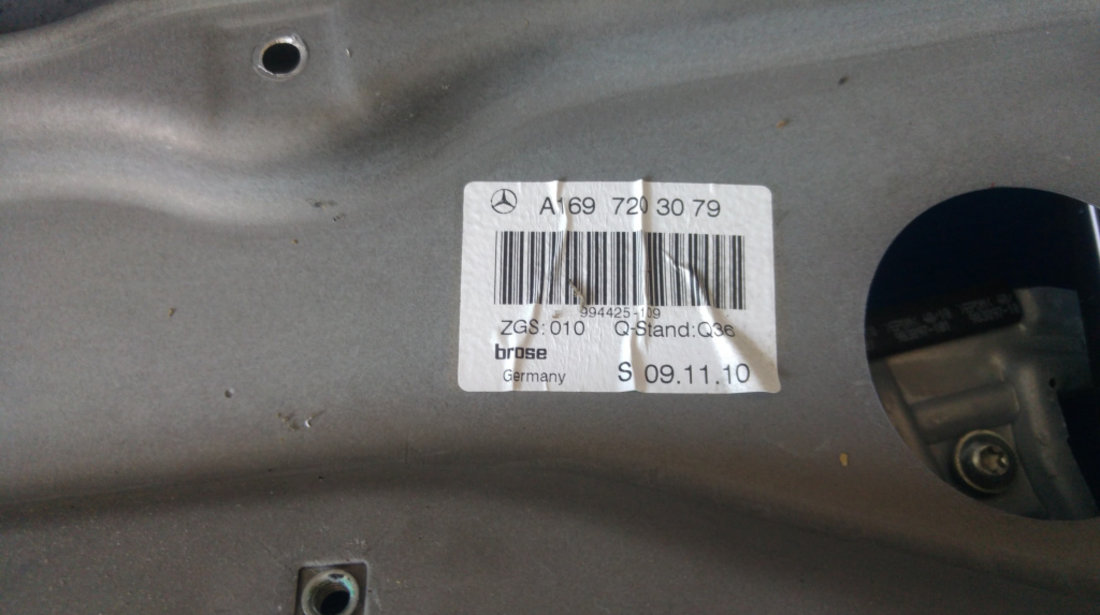 Macara dreapta fata mercedes b-class w245 a1697203079