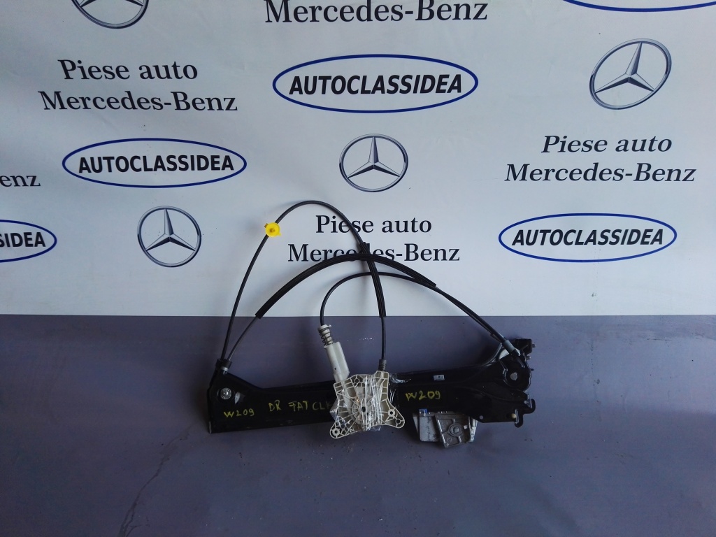 Macara dreapta fata Mercedes Clk W209