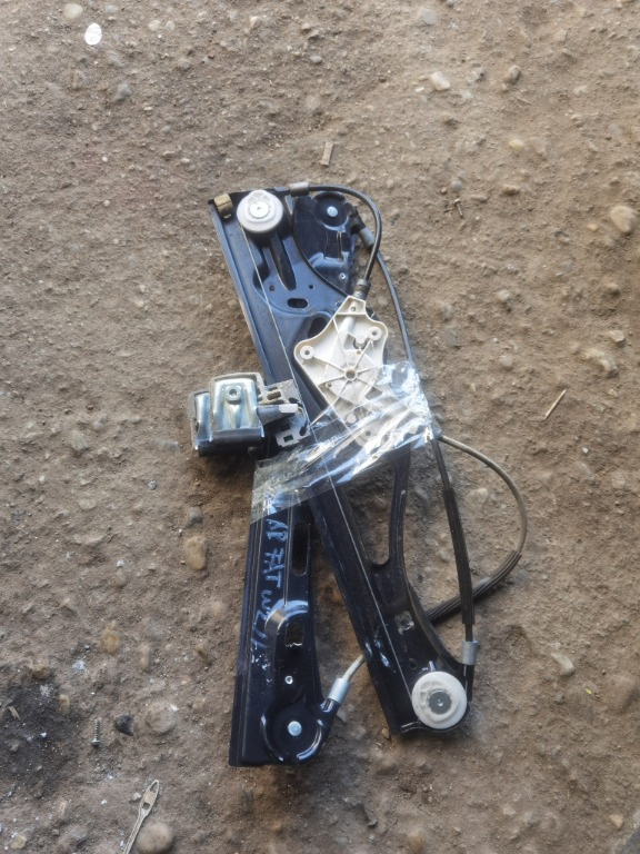 Macara dreapta fata Mercedes e270 cdi w211