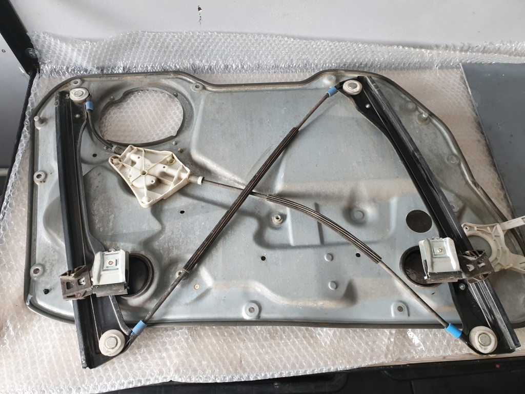 Macara dreapta fata seat ibiza 2004 6l4837752dk