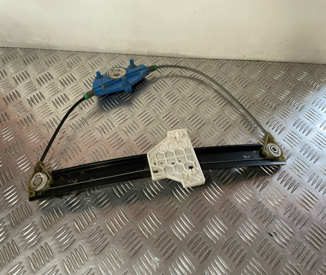 Macara dreapta spate 104931107 Audi A4 B6 [2000 - 2005]