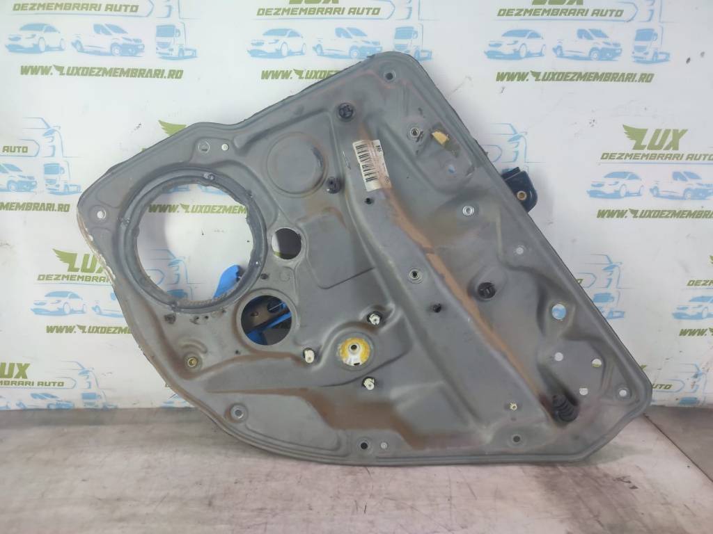Macara dreapta spate 1j4839756e Volkswagen VW Golf 4 [1997 - 2006] 1.9 AXR