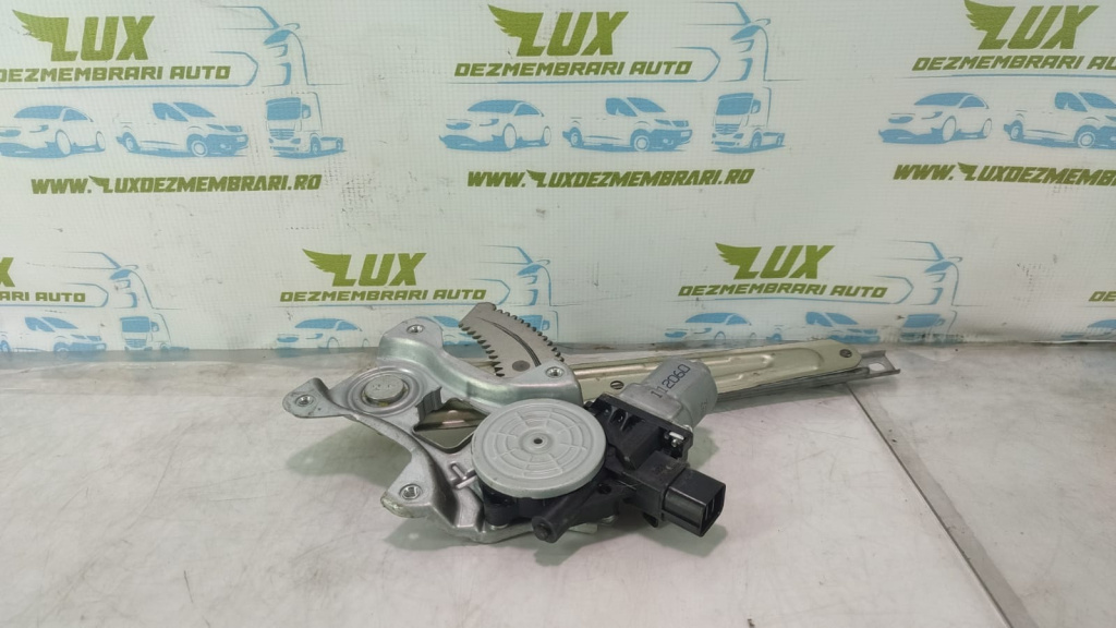Macara dreapta spate 5713a257 Mitsubishi Lancer X [facelift] [2010 - 2015] 1.8 d 4N13