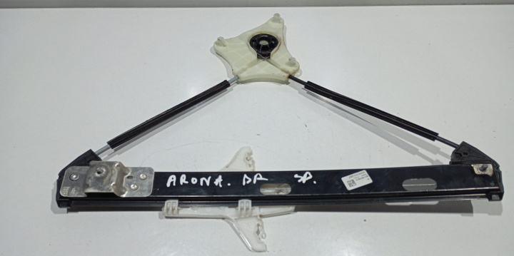 Macara dreapta spate 6F0839462D Seat Arona [facelift] [2020 - 2024]