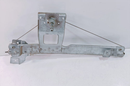 Macara Dreapta Spate 8200733830 Dacia Duster [2010 - 2013]