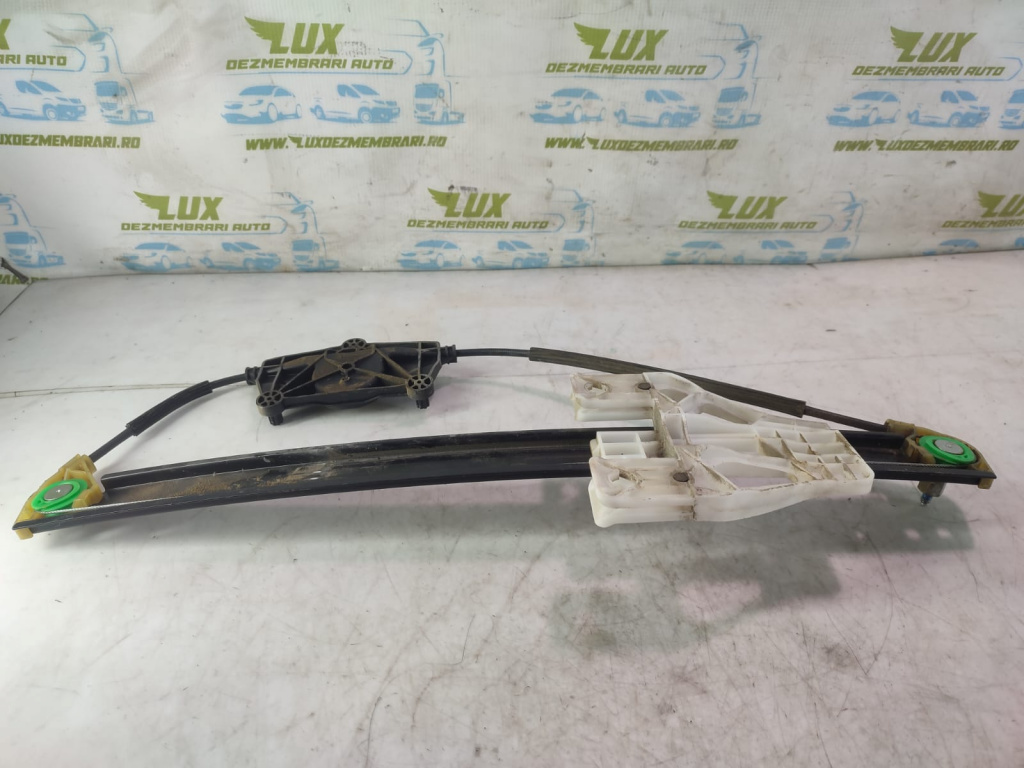 Macara dreapta spate 8R0839462D Audi Q5 8R [2008 - 2012] 2.0 tdi CGLB