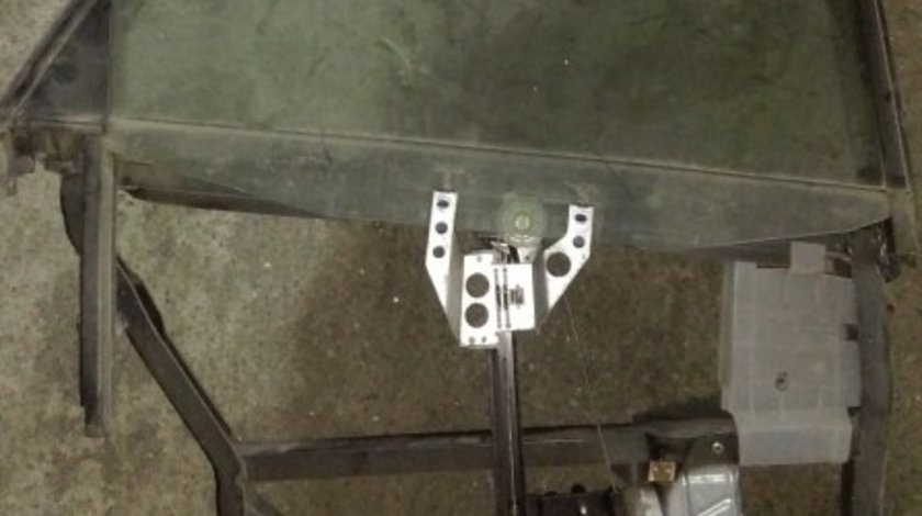 Macara Dreapta Spate Audi A4