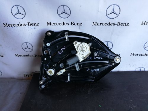 Macara dreapta spate Mercedes E class coupe w207