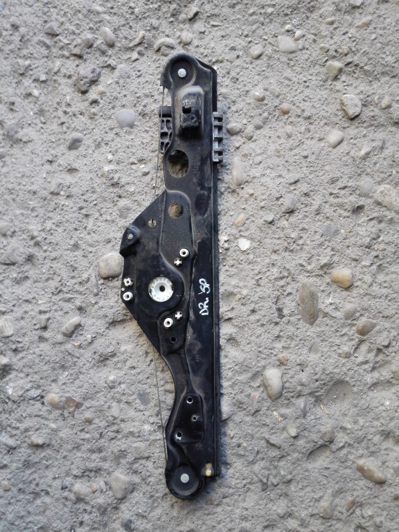 Macara dreapta spate Mercedes E CLASS W211