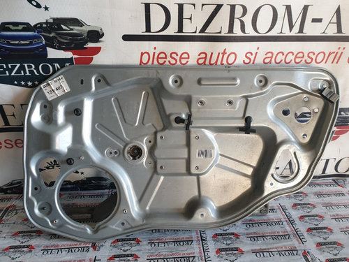 Macara dreapta spate Volvo S40 cod piesa : 30753144