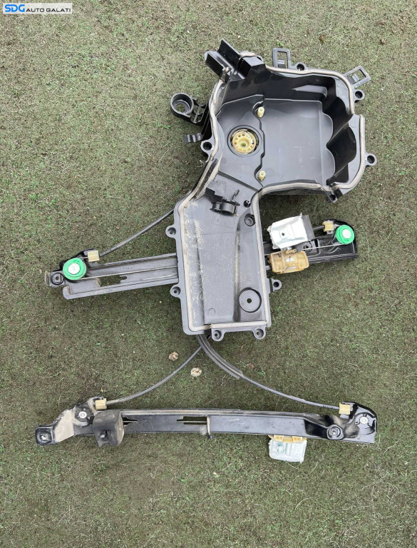 Macara Electrica de la Geam Sticla Usa Portiera Dreapta Fata Seat Leon 1P 2006 - 2013 Cod 1P0867436 1P0837402A [B3088]