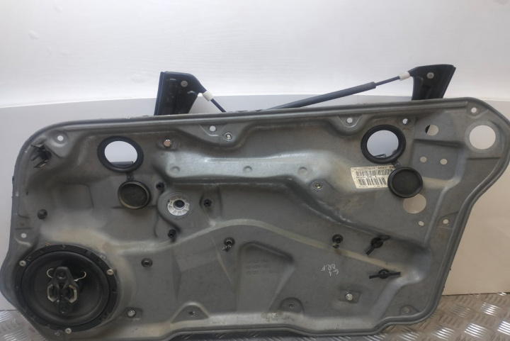 Macara electrica dreapta fata 1J4837756F Volkswagen VW Golf 4 [1997 - 2006]