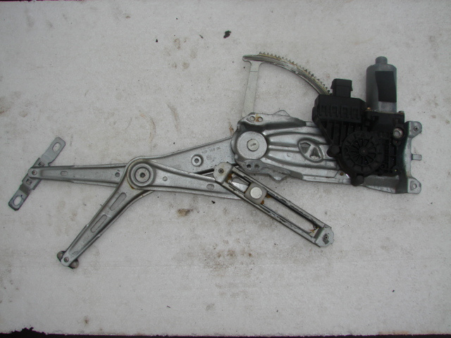 Macara electrica dreapta fata Opel Astra G [1998 - 2009] wagon 5-usi 1.7 DTi MT (75 hp) (F35_)