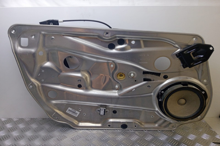 Macara electrica fata stanga cu difuzor 963757102 Mercedes-Benz GLK-Class X204 [2008 - 2012]