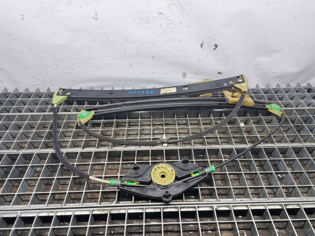 Macara electrica geam dreapta fata Audi A4 (8K2, B8) [Fabr 2008-2015] 8K0837462 1.8 Benz CABA 88KW / 120CP
