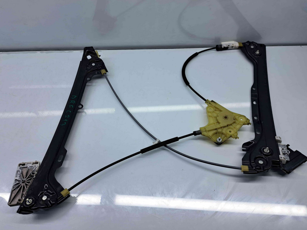 Macara electrica geam dreapta fata Bmw 3 Coupe (E92) [Fabr 2005-2011] 7193456
