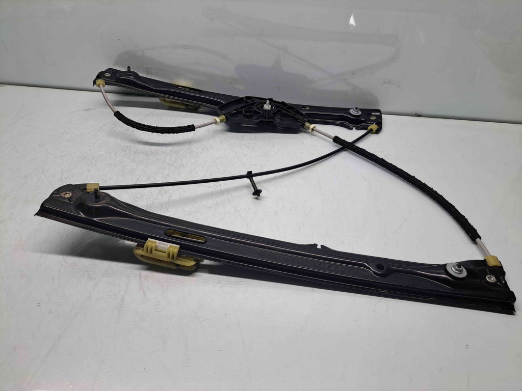 Macara electrica geam dreapta fata Bmw X3 (F25) [Fabr 2010-2017]