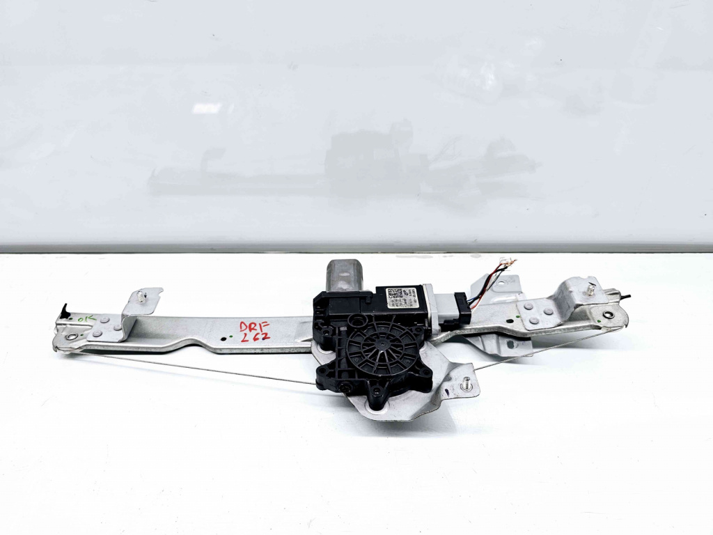 Macara electrica geam dreapta fata Dacia Duster (PH2, H79) [Fabr 2013-2017] 807209251R