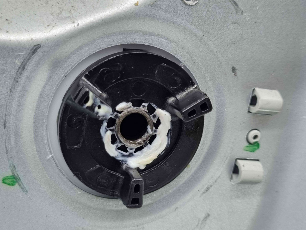 Macara electrica geam dreapta fata Hyundai Santa Fe 2 (CM) [Fabr 2005-2012] 82480-2B070