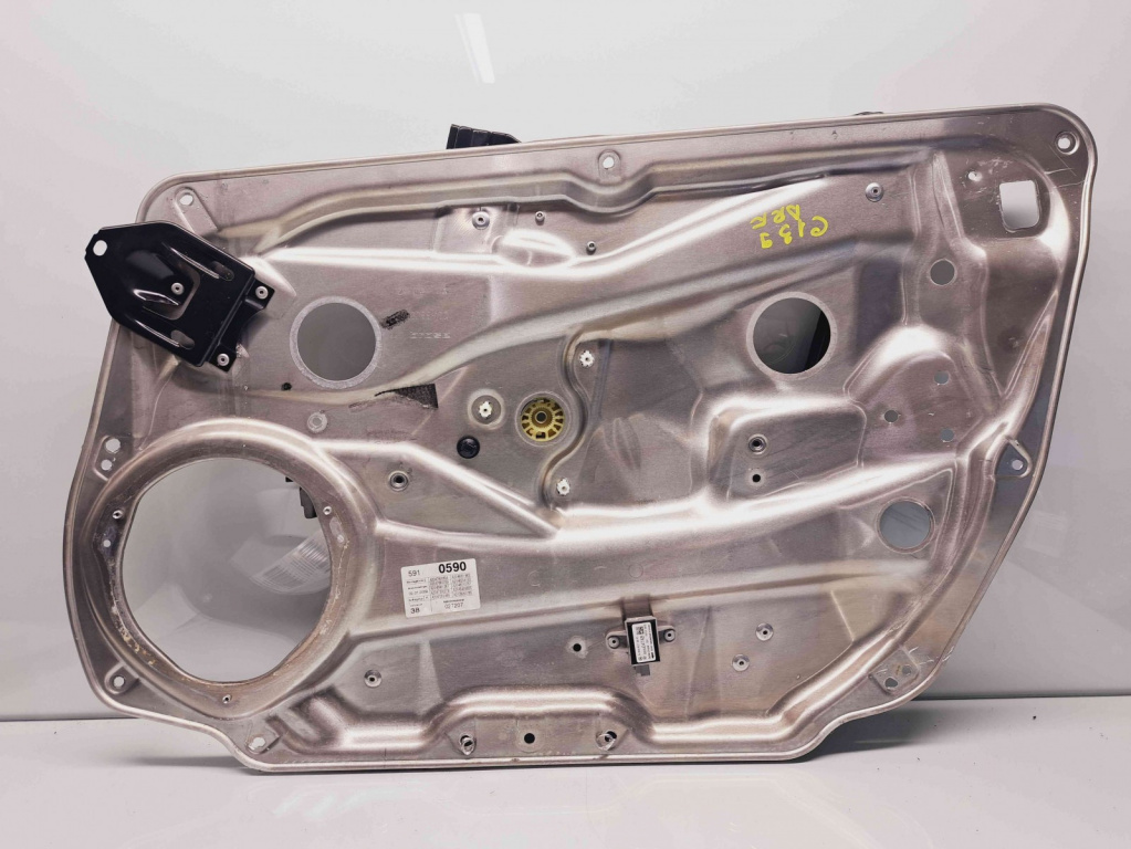 Macara electrica geam dreapta fata Mercedes Clasa C (W204) [Fabr 2007-2014] A2047600634