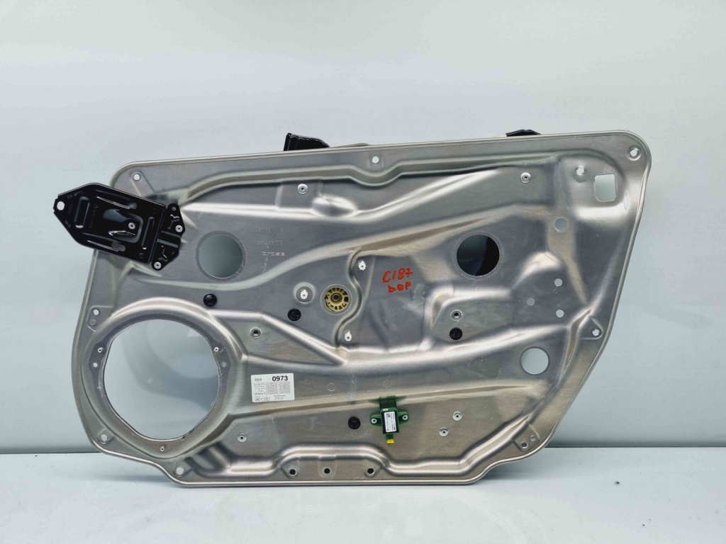 Macara electrica geam dreapta fata Mercedes Clasa E (W212) Facelift AMG [Fabr 2009-2016] A2128201102