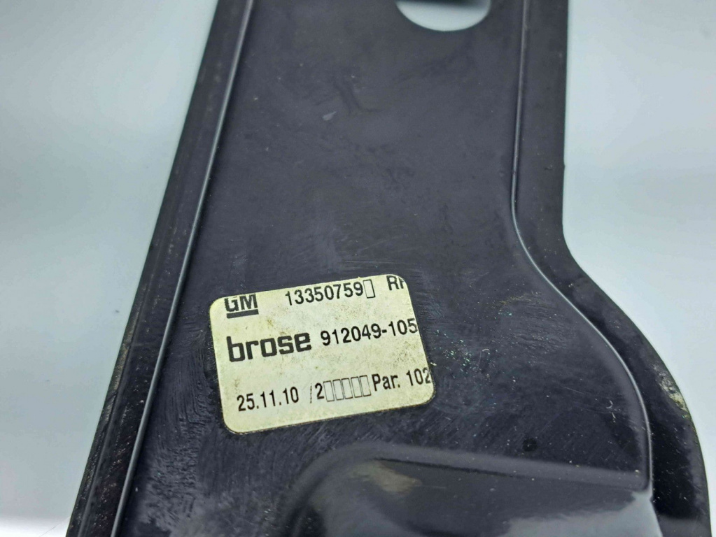 Macara electrica geam dreapta fata Opel Astra J [Fabr 2009-2015] 13350759