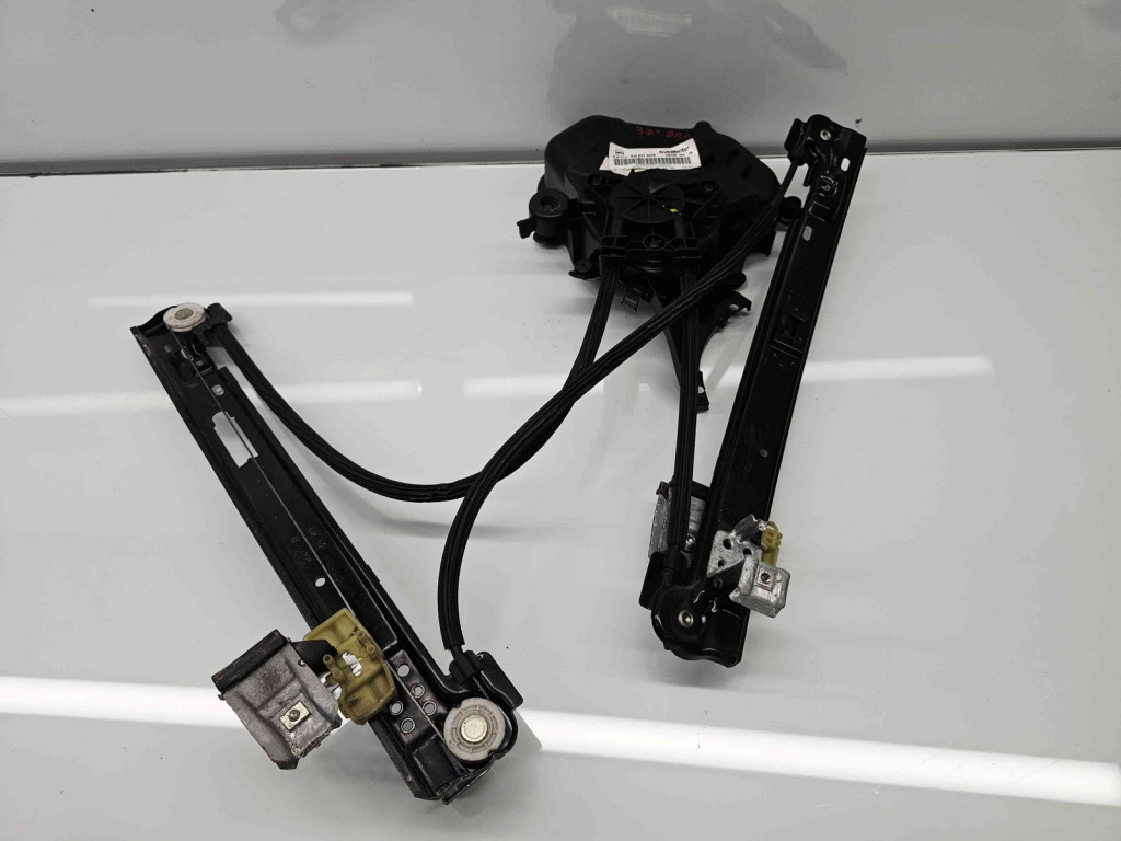 Macara electrica geam dreapta fata Seat Ibiza 5 (6J5) [Fabr 2008-2017] 6J4837402B
