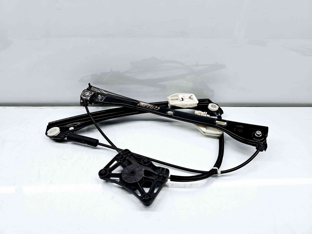 Macara electrica geam dreapta fata Skoda Fabia 3 Combi (NJ5) [Fabr 2014-2022] OEM