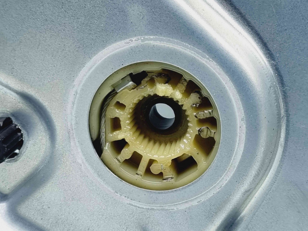 Macara electrica geam dreapta fata Skoda Yeti (5L) [Fabr 2009-2020] 5L0837402