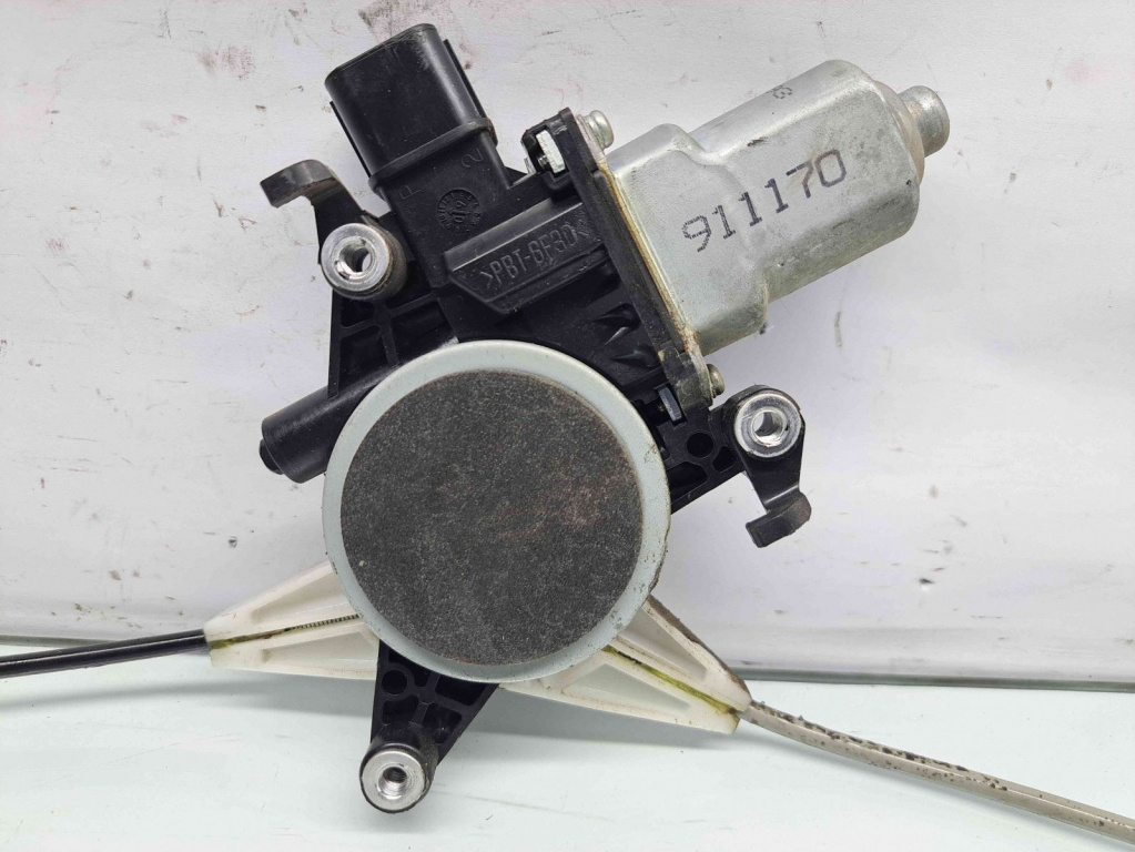 Macara electrica geam dreapta fata SUBARU Outback IV (BM, BR) [Fabr 2009-2014] OEM
