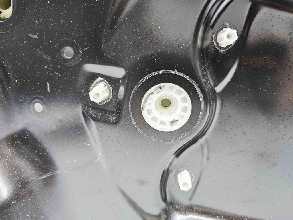 Macara electrica geam dreapta fata Volkswagen Passat B7 (362) [Fabr 2010-2014]