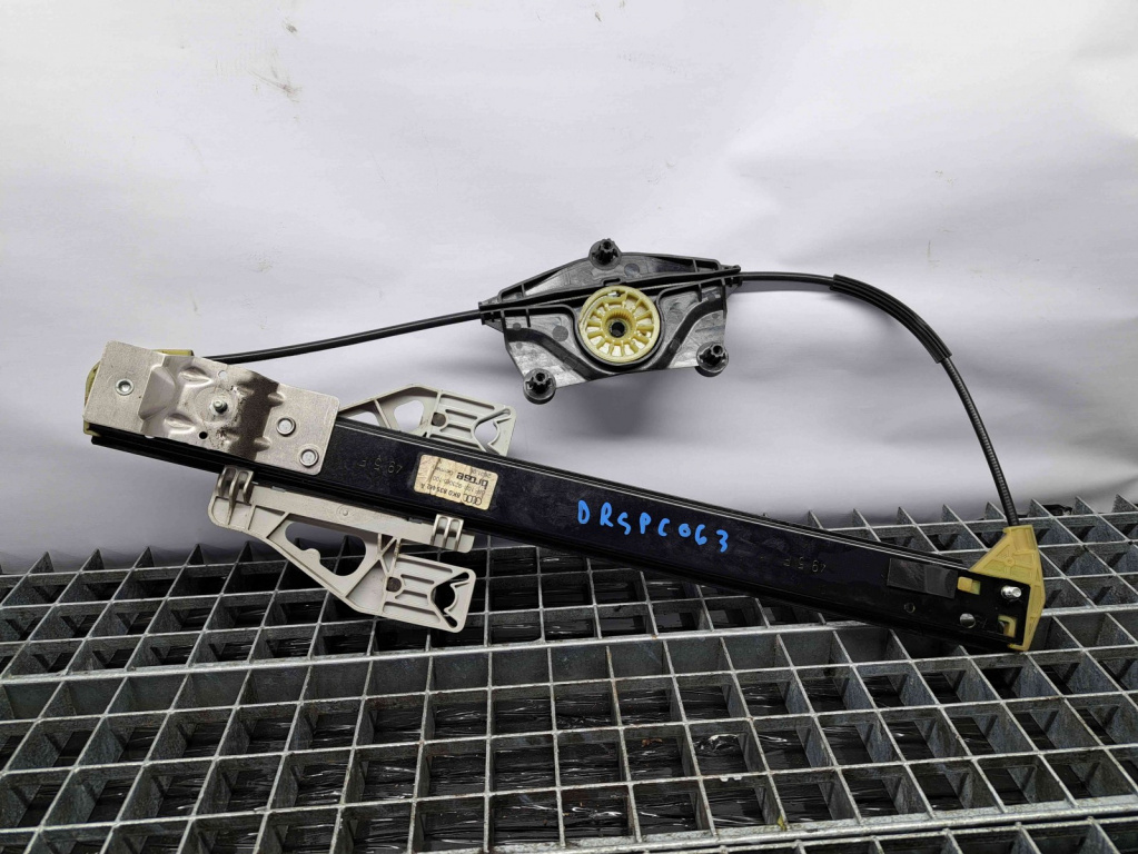 Macara electrica geam dreapta spate Audi A4 (8K5, B8) Avant [Fabr 2008-2015] 8K0839462A