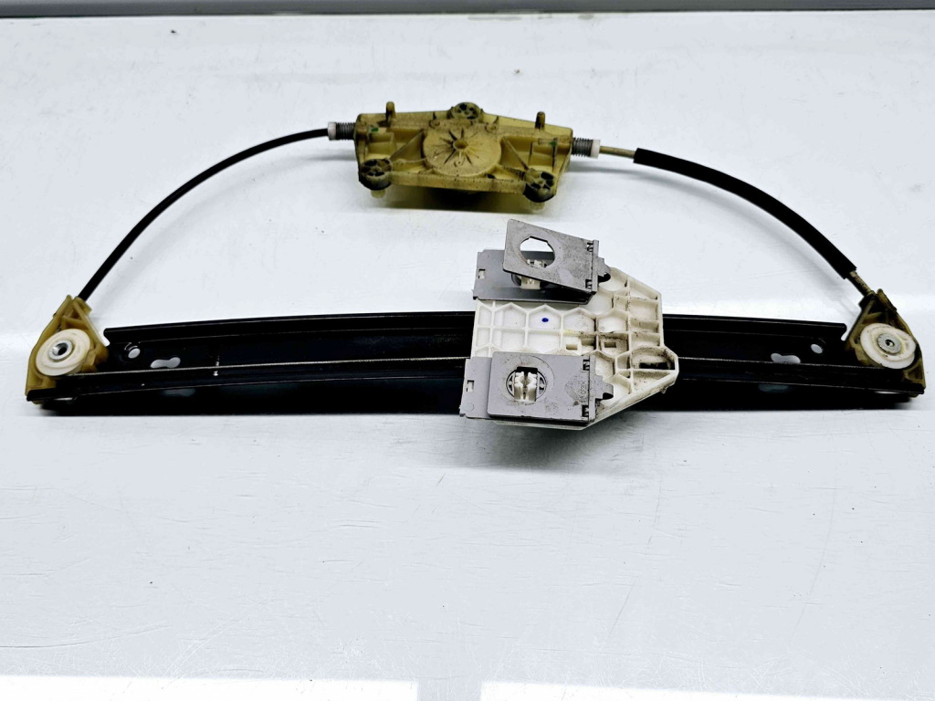 Macara electrica geam dreapta spate Audi A6 (4F2, C6) facelift [Fabr 2004-2010] 4F0839462B