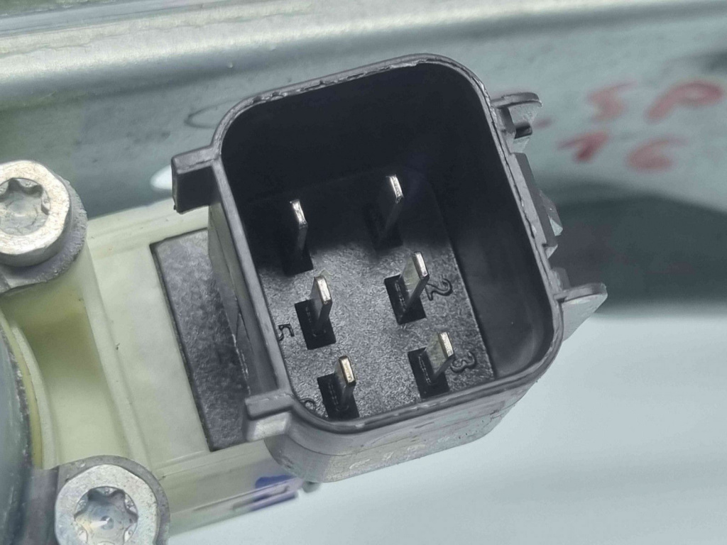 Macara electrica geam dreapta spate Ford Focus 3 (CB8) [Fabr 2011-2015] BM51-A270000-BA