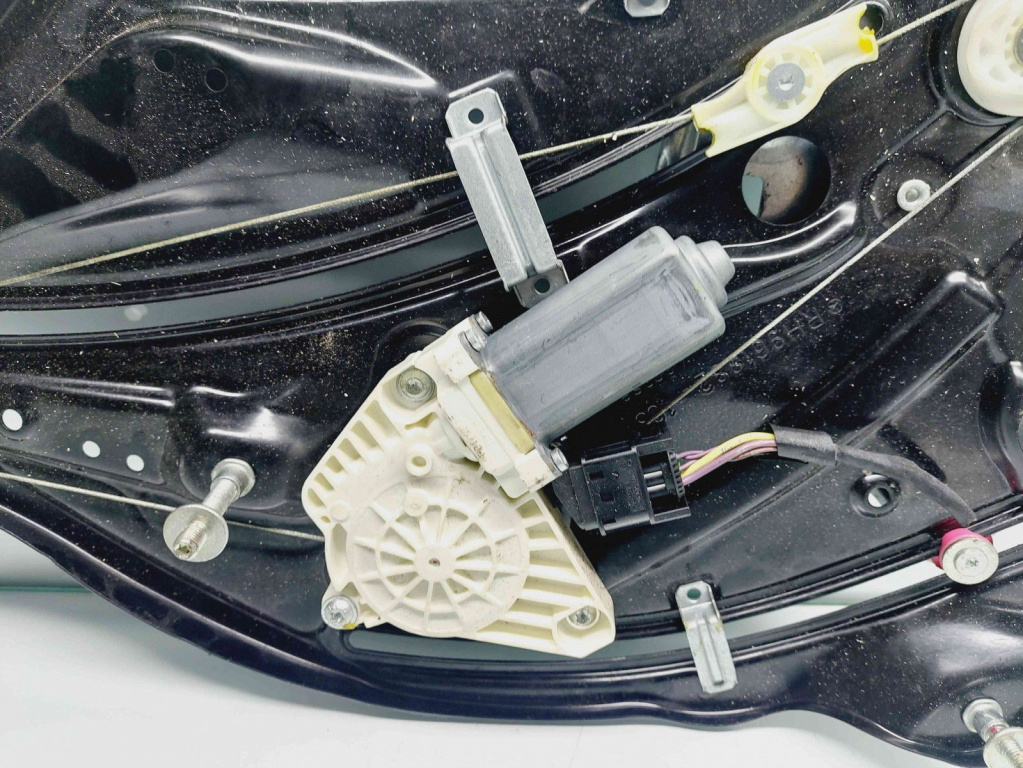 Macara electrica geam dreapta spate Mercedes Clasa E (W207) Coupe AMG [Fabr 2009-2012] A2076701403